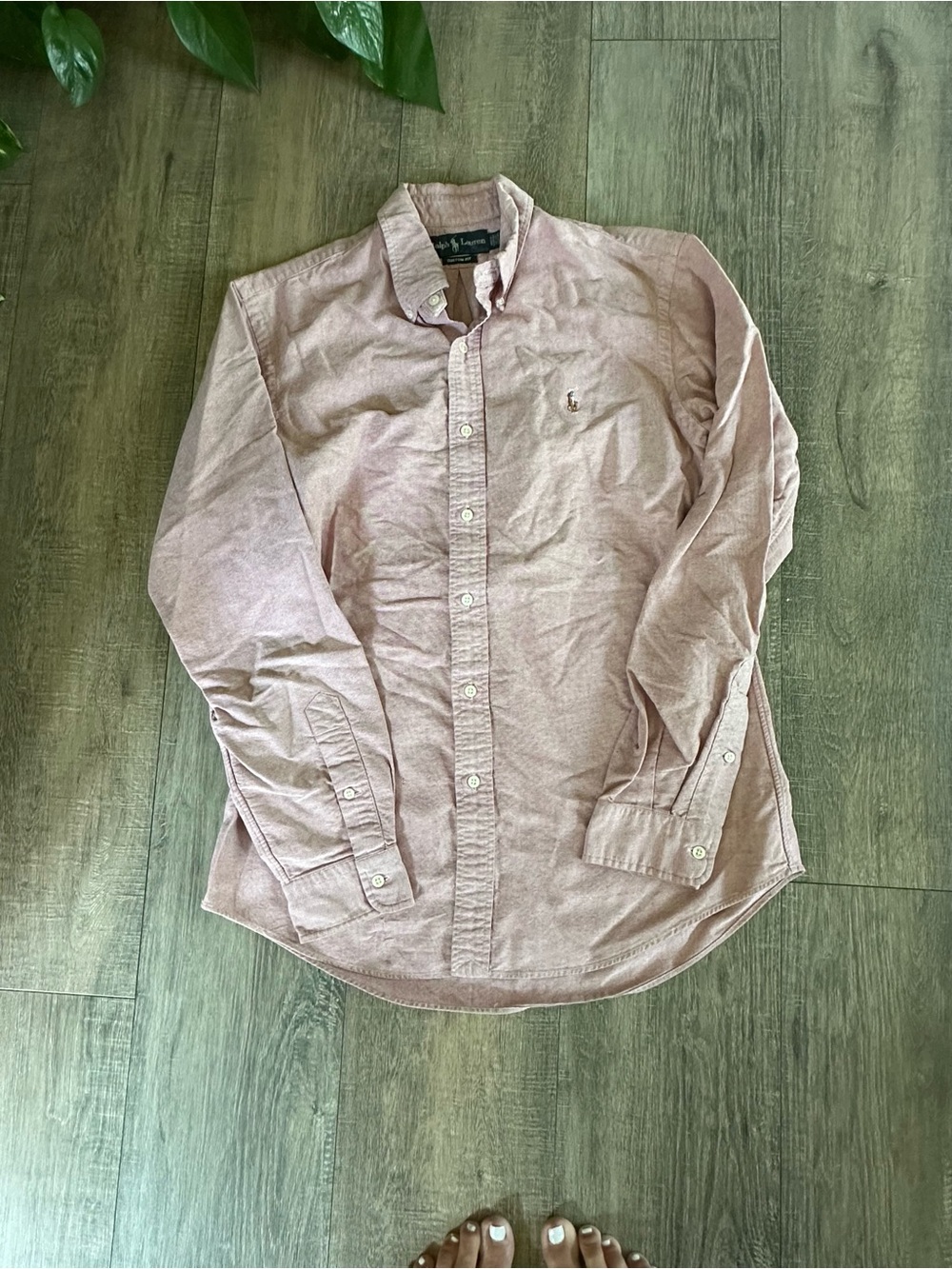 Ralph Lauren Men’s medium Button-Down Shirt in Pale Pink